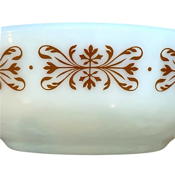 Anchor Hocking Vintage White Bowl with Copper Filagree Floral Design - Picture 6 of 9